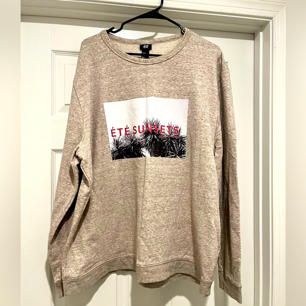 H&M Men’s Graphic Sweatshirt 2XL